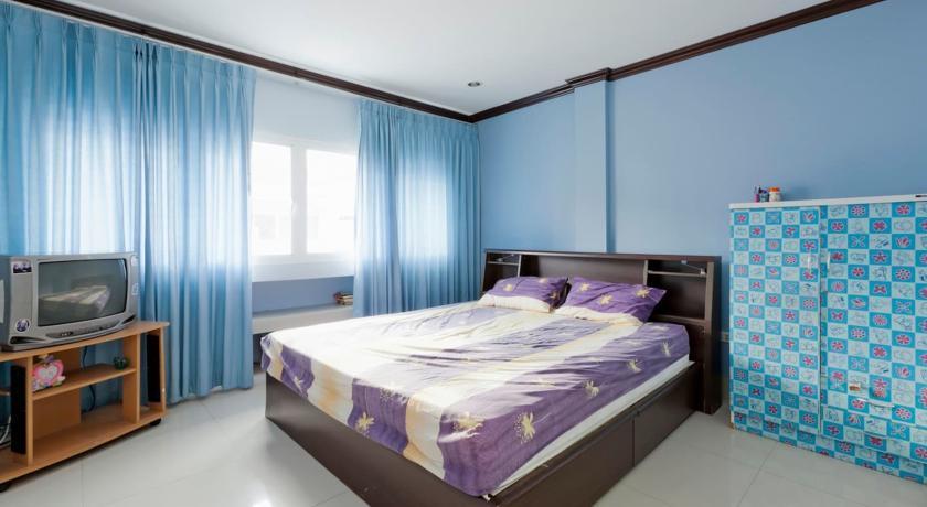 New Era Guesthouse Phuket Bagian luar foto